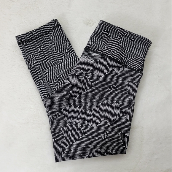 lululemon athletica Pants - Lululemon 21" leggings